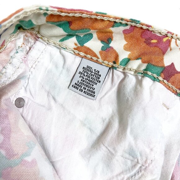 Rue21 Floral Denim Shorts (size 5/6) - Picture 6 of 8